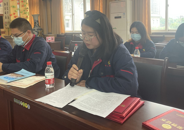 公司召開青年座談會  公司召開青年座談會
